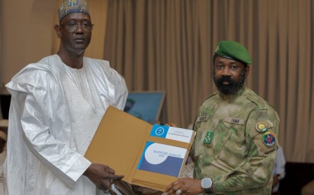 Mali : Assimi Goïta reçoit les rapports 2024 et 2025 du Vérificateur général et exige des résultats