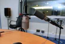 studio radio