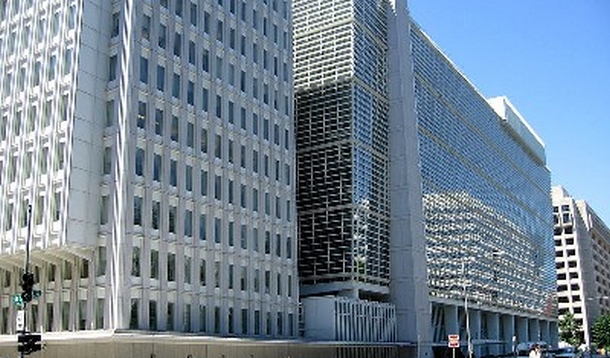 La Banque mondiale dit maintenir son programme avec le Mali