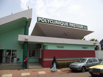 Santé publique : La clinique Pasteur fermée après le décès d’un infirmier provoqué par le virus Ebola