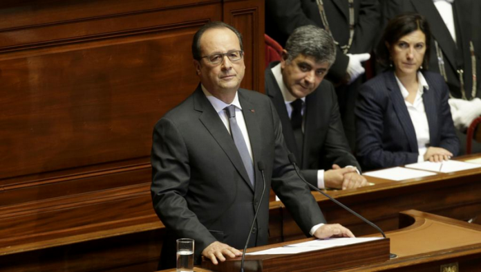 Hollande-chef-guerre Devant le Congrès, Hollande en chef de guerre soucieux de l'unité