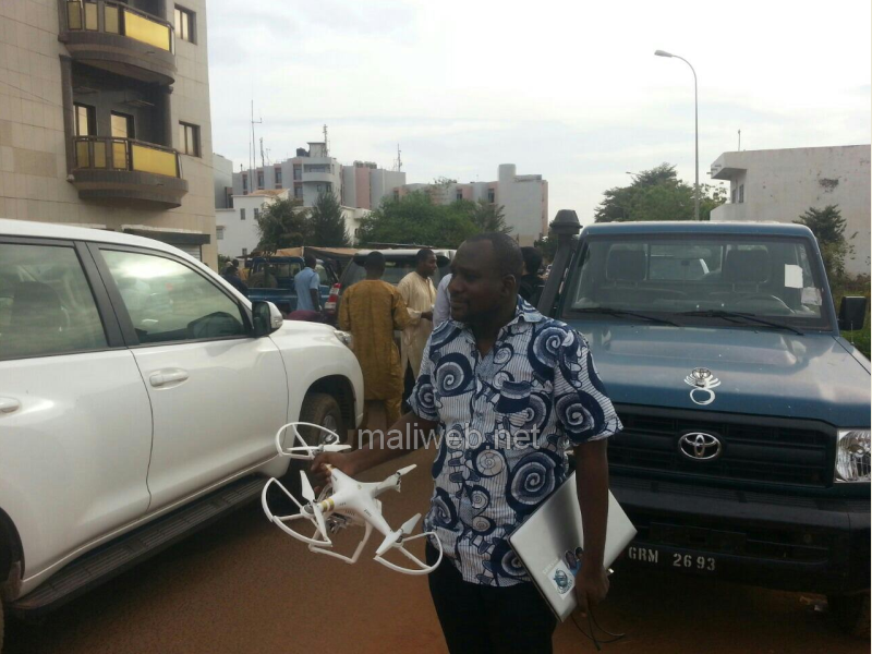 Acte terroriste au Radisson Blu de Bamako : • Un vendredi ensanglanté • Bilan : 22 morts, 7 blessés • Analyses des politiques et des civils choqués