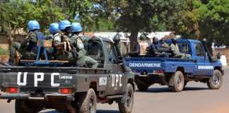 Un casque bleu tué en Centrafrique, l’ONU prévoit des renforts