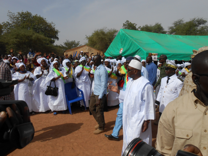 IBK-Baraouéli2 L'acceuil du président IBK à Baraouéli lors de sa première journée de visite dans la région de Ségou