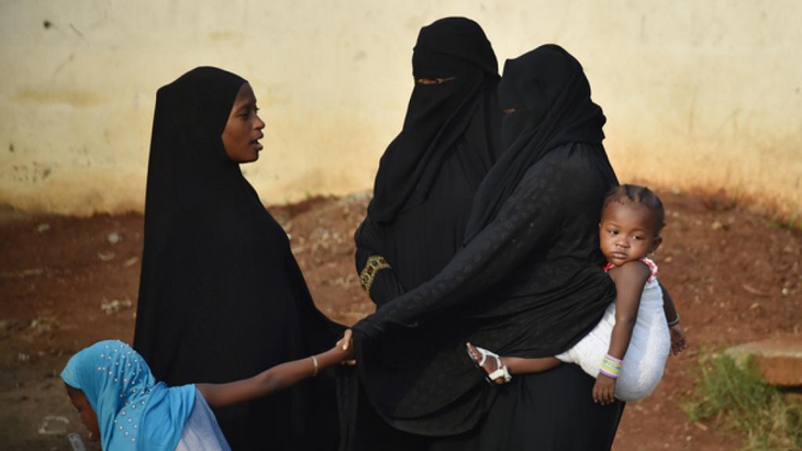 Voile intégral: une interdiction qui fait débat en Afrique de l'Ouest