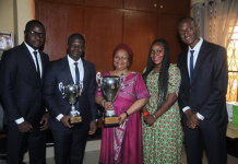 Concours de débat public sur l’intégration africaine : La première dame reçoit les lauréats