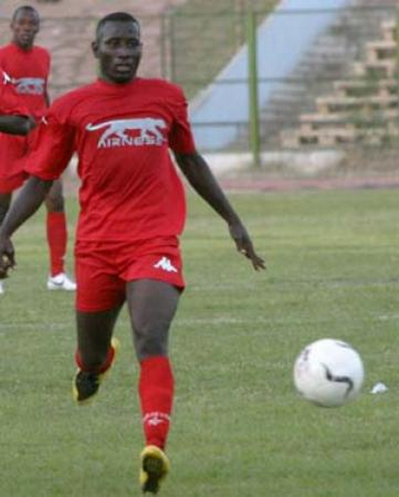 Lassana Fané, ex-joueur du Djoliba AC à propos de la crise dans le football malien « Je demande aux dirigeants de s’assoir pour trouver une solution à ce problème qui n’arrange personne