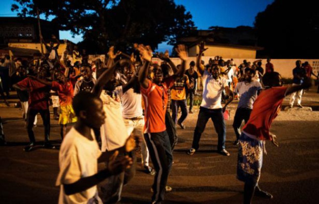 Coupés du reste du monde, les Congolais ont voté pour ou contre Sassou Nguesso