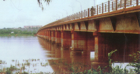 Pont des Martyrs: Des milliers de Maliens bloqués pendant des heures à cause du Sommet