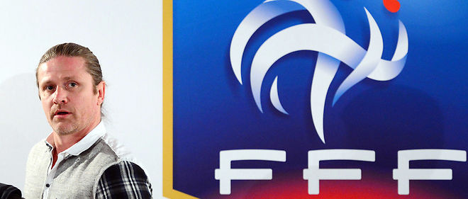 Coupe du monde 1998 : Emmanuel Petit soupçonne un "petit arrangement"