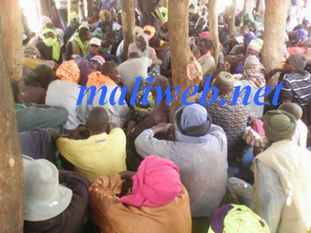 Yélimané : Le torchon brûle entre les  maires de Kirané et de Krémis  et  l’Association ‘’Yélimané Dagakané’’.