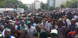 Bamako : De milliers de manifestants dans la rue pour dire "non à la mauvaise gouvernance"