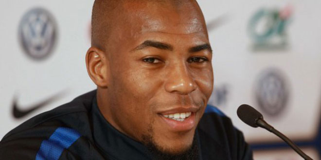 Football : le Franco-Malien Djibril Sidibé appelé en équipe de France