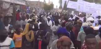 Mali/Tombouctou: Près de 2000 personnes ont marché pour le retour au calme à Kidal