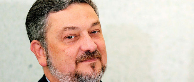 Brésil : un ancien ministre des Finances de Lula et de Rousseff arrêté