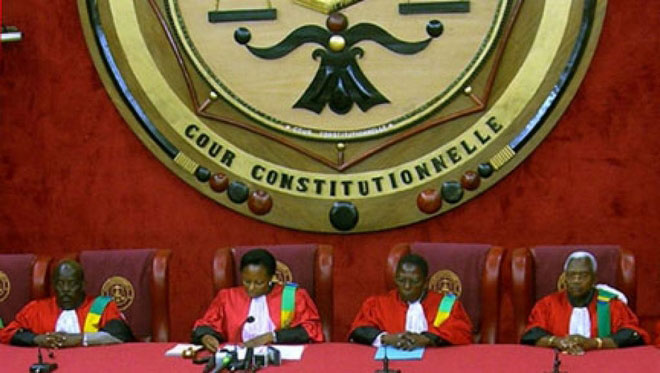 Le Gabon suspendu à la décision de la Cour constitutionnelle