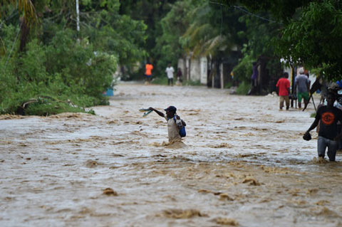 Matthew : près de 300 morts en Haïti, plan d’urgence aux Etats-Unis