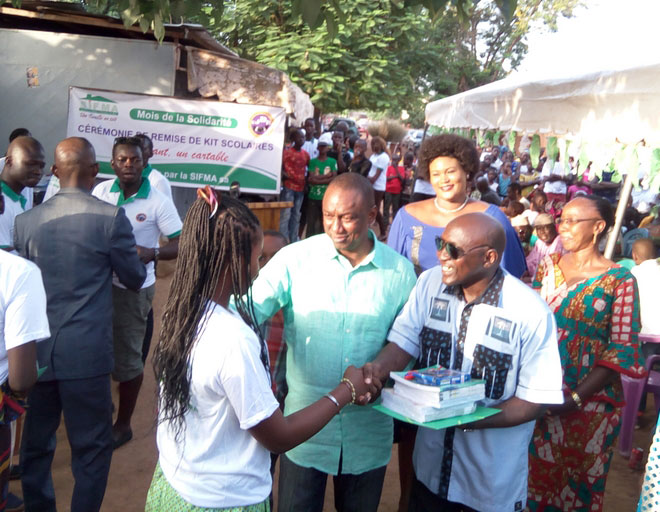 Scolarisation des enfants : La Sifma-SA distribue 350 kits scolaires au Badialan