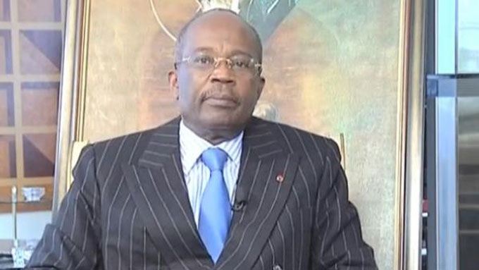Gabon/Casimir Oye Mba (Opposition): « J’irais au dialogue de M. Jean Ping »