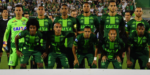 Un avion transportant l'équipe brésilienne de football Chapecoense s'est écrasé en Colombie