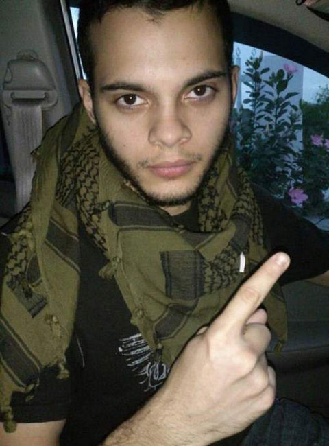 L'auteur de la fusillade en Floride, un ancien soldat qui entendait des voix