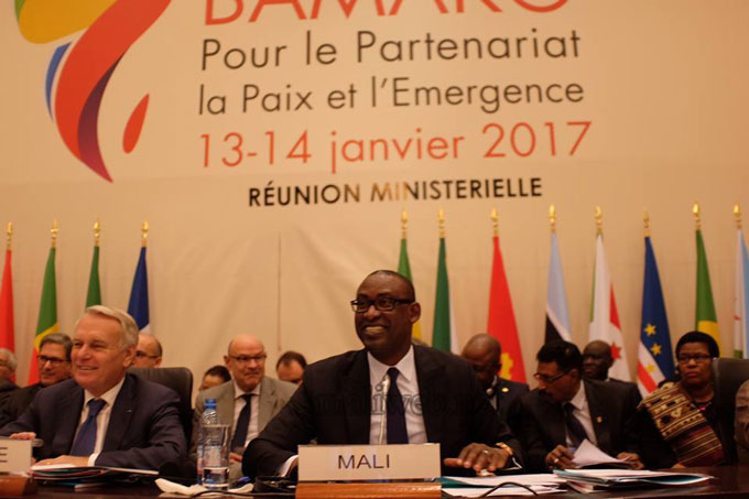 Ouverture du Sommet Afrique-France : Les ministres des affaires étrangères se concertent en huis clos