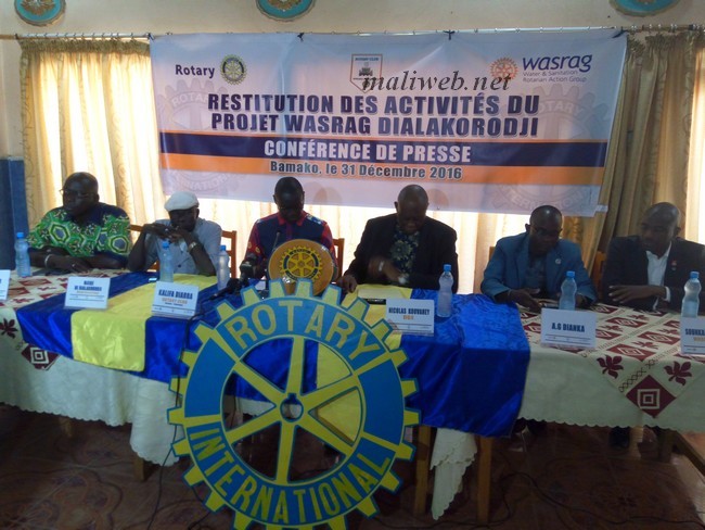 Faciliter l’accès de  l’eau potable aux populations :  Rotary club s’attèle dans la commune rurale de Dialakorodji