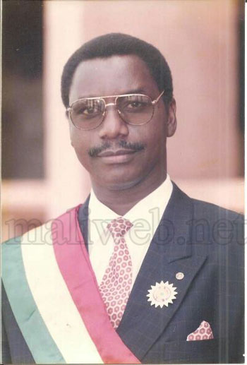 Le président de l'association malienne d'amitié Mali-Maroc (Amama) Moussa Diarra :  "Le Roi Mohamed VI a visité le Mali à deux reprises en 5 mois entre 2013 et  2014, il n'a fait cela dans aucun pays africain"