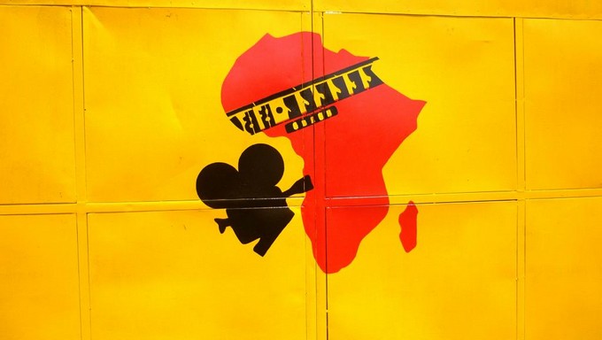 Cinéma :  Reconnaissance d’un pionnier du monde cinématographique : Alex Moussa Sawadogo, distingué chevalier des arts et des lettres