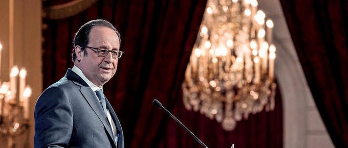 Sécurité: Hollande appelle à poursuivre l'effort de recrutement