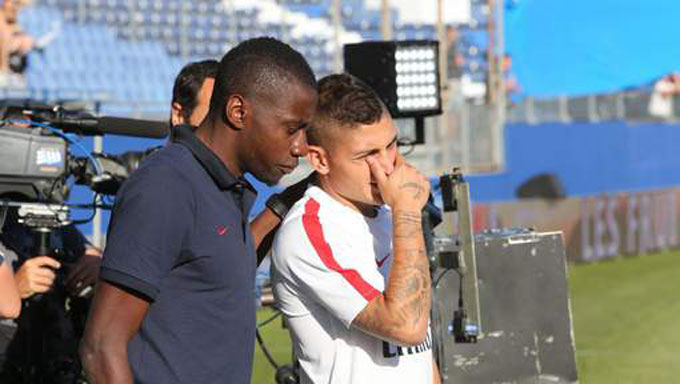 Blaise-Matuidi-et-Marco-Verratti Le lendemain matin, Blaise Matuidi et Marco Verratti, ainsi que les autres joueurs du PSG, décollaient du Bourget en direction de Barcelone. La suite, vous la connaissez... © photo news.