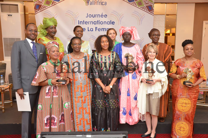 Le groupe Allafrica global media célèbre la femme africaine le 7 mars prochain à Bamako : Le Prix "AllAfrica leadership féminin" sera décerné à cinq femmes leaders qui se sont distinguées dans leur domaine