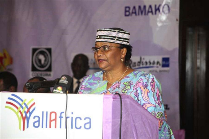 Afrique- Mali : La Première Dame du Mali, Aminata Maiga Keita a présidé ce mardi la journée de la femme africaine organisée à Bamako par le groupe AllAfrica