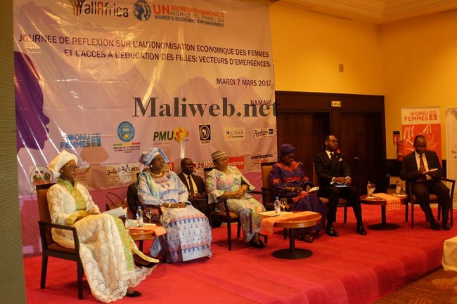 Célébration de la journée internationale de la femme : Le Group Allafrica prime la première dame du Mali