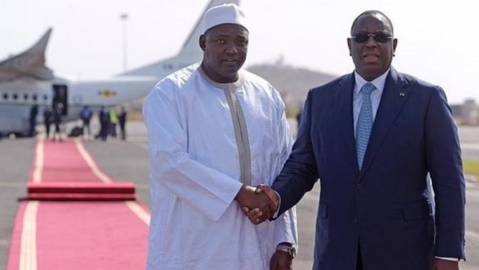 Gambie: Adama Barrow effectue son premier déplacement de chef d'Etat à Dakar