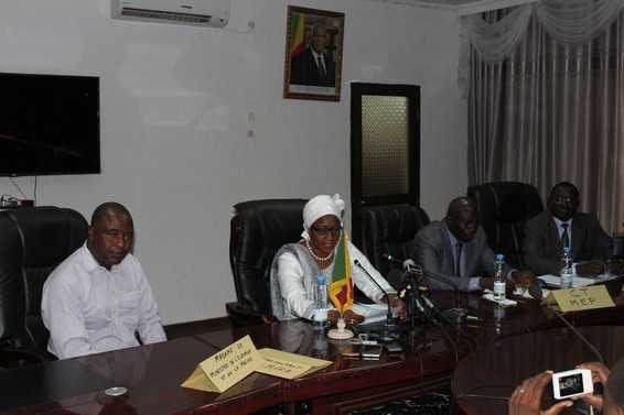 Ministère de l’élevage et de la pêche : Pour une meilleure amélioration de l’ Apiculture au Mali, les acteurs en conclave