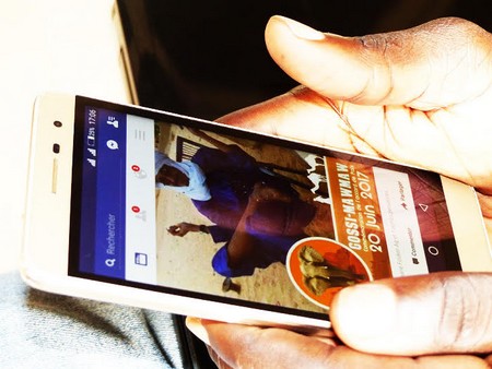 Facebook au Mali: De la causette…. à la perversion!