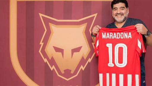 Maradona entraîneur de l'équipe émiratie d'Al Fujairah
