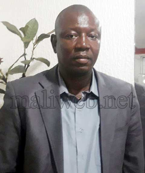 L’ancien président du conseil régional des jeunes de Tombouctou, Oumar  cissé "Le discours de Macron à Gao est un signal fort pour que l'Algérie  joue pleinement son rôle dans la lutte contre le terrorisme"