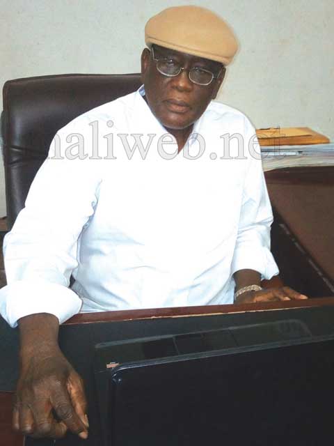 ...M'Baye Boubacar Diarra ex-réalisateur de Top Etoiles et producteur : "Je ne travaillais pas pour de l'argent, mais pour une notoriété qui  donne tout "