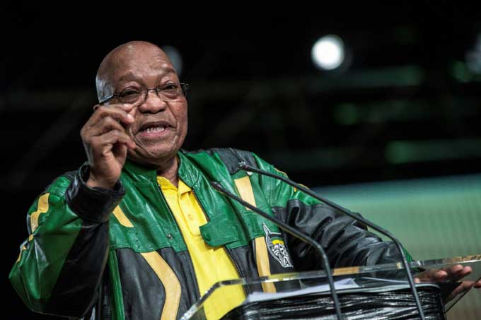 Le président de la Commission de l'UA appelle le Zimbabwe à résoudre la crise politique dans un cadre légal