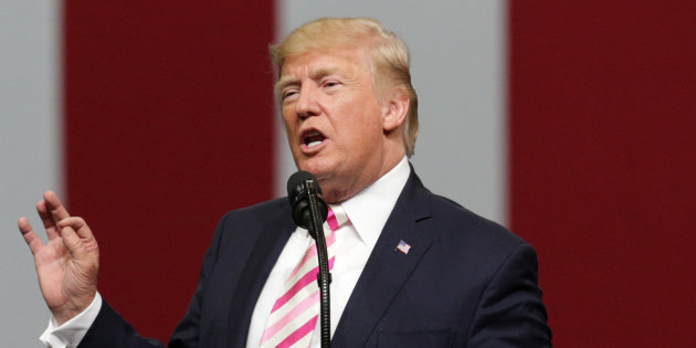 President Trump speaks to supporters during a rally for Senator Luther Strange in Huntsville MARVIN GENTRY / REUTERS Trump signe un nouveau décret migratoire, cette fois à durée indéterminée, contre huit pays