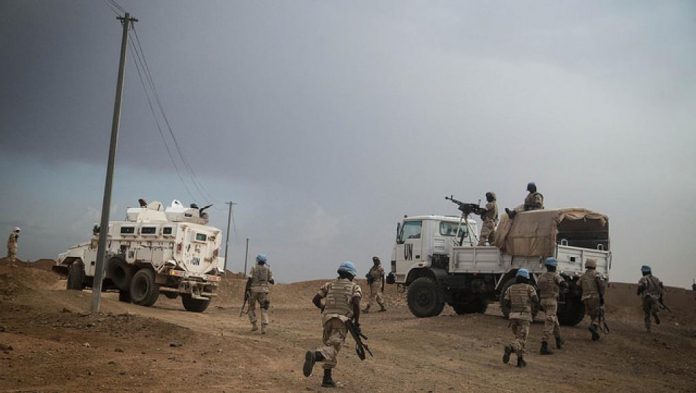 La force onusienne de la Minusma à Kidal, dans le nord du Mali, en septembre 2015. © Photo MINUSMA/Marco Dormino