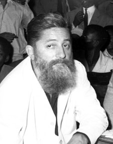 Pierre  Campmas, un pionnier du reportage sportif à radio-Mali : Parcours d'un journaliste militant et d'un reporter sportif