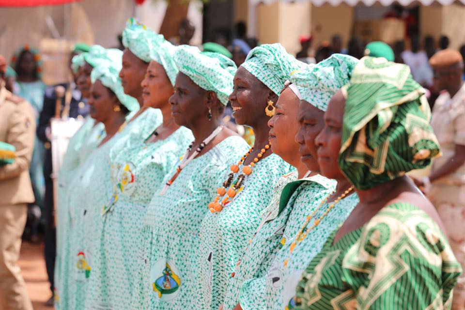 Célébration conjointe de la Journée mondiale de l’alimentation et de la Journée internationale de la femme rurale : 500 décortiqueuses offertes par IBK aux femmes productrices