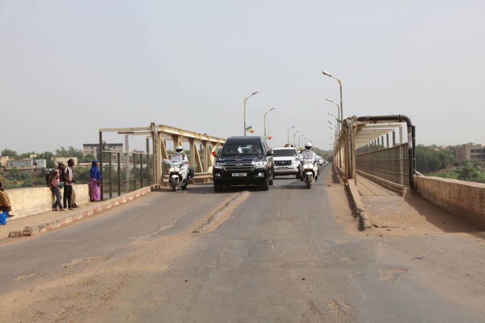Le président sur les chantiers à Kayes : IBK visite le pont le plus cher du Mali