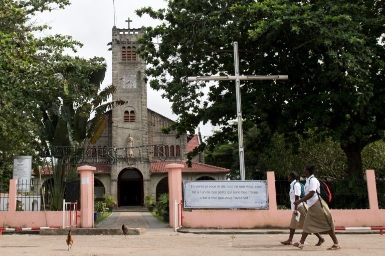 Au Gabon, des étudiantes dénoncent les "moyennes sexuellement transmissibles"