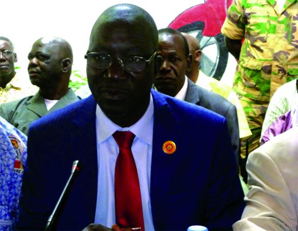 Le Premier ministre en visite dans les centrales syndicales :  Sur requête de Yacouba KATILE de l’UNTM, Soumeylou Boubeye MAIGA en faveur de la mise en place d’une structure dédiée au dialogue social