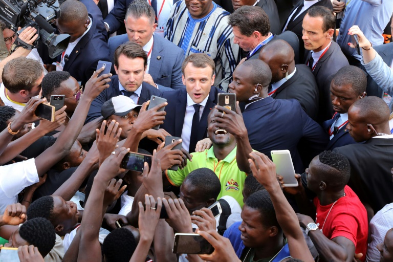 Ouagadougou: Macron dénonce les crimes en Libye et la "colonisation européenne"