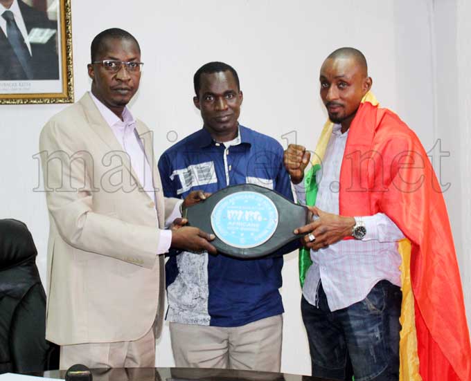 Catégorie mi-lourd de Kick-Boxing : Le champion d’Afrique Moussa Guidiera reçu par le ministre des Sports